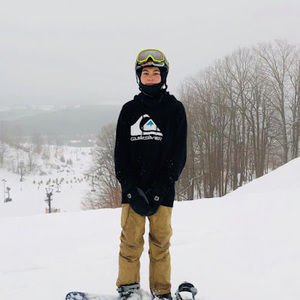 Meet your Posher, Max